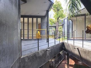 出租 和 出售 6 卧室 独立屋 在 Khlong Toei, 曼谷