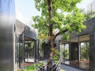 出租 和 出售 6 卧室 独立屋 在 Khlong Toei, 曼谷