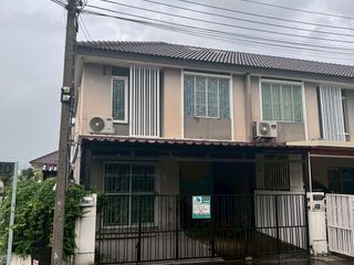 出售 3 卧室 联排别墅 在 Bang Khen, 曼谷