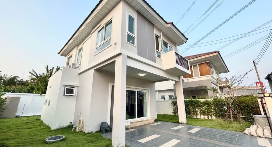 For rent 3 bedrooms house in Mueang Phuket, Phuket