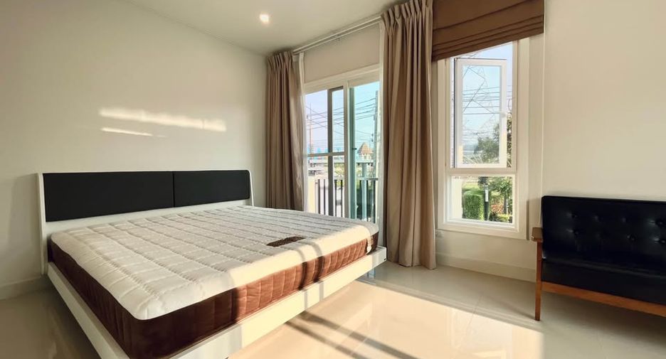 For rent 3 bedrooms house in Mueang Phuket, Phuket