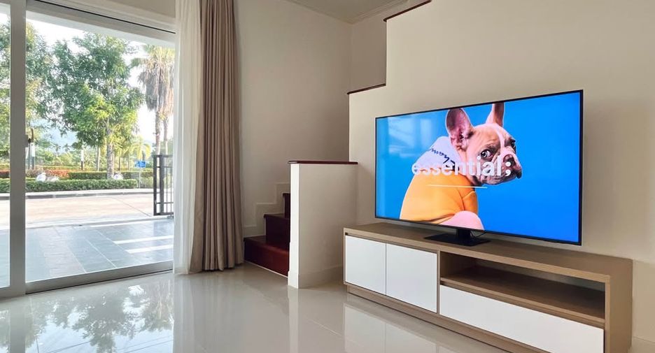 For rent 3 bedrooms house in Mueang Phuket, Phuket