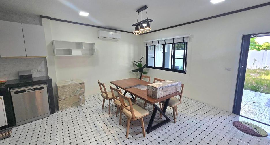 For rent 5 bedrooms house in Doi Saket, Chiang Mai