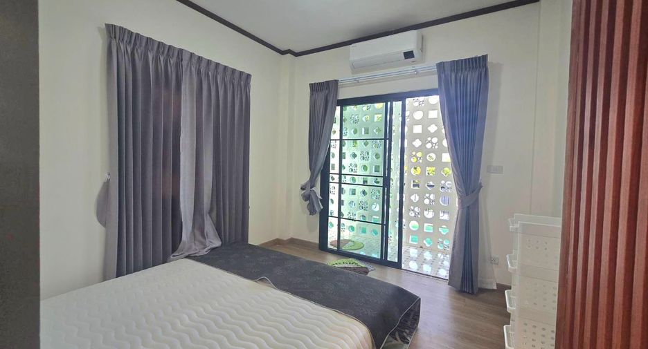 For rent 5 bedrooms house in Doi Saket, Chiang Mai
