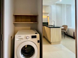 For sale 1 Beds condo in Khlong San, Bangkok