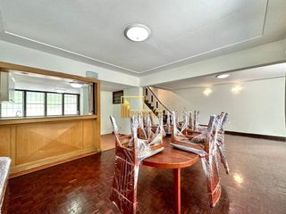 For rent 2 bedrooms townhouse in Yan Nawa, Bangkok