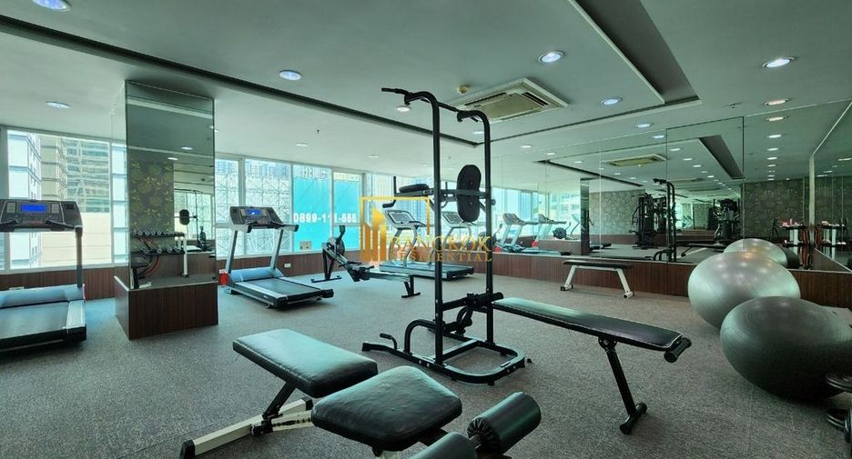 For rent 2 bedrooms condo in Watthana, Bangkok