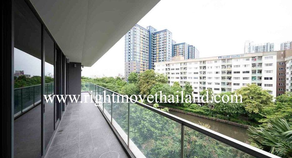 For sale 4 bedrooms condo in Suan Luang, Bangkok
