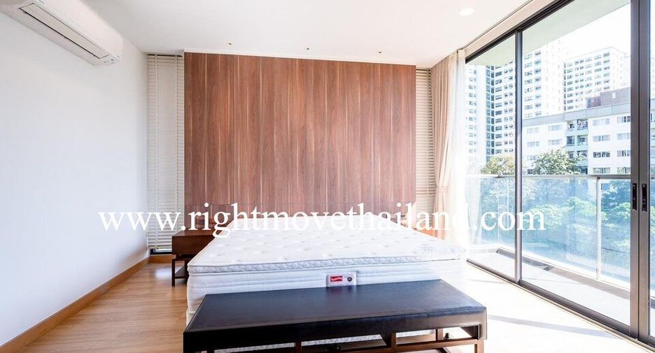 For sale 4 bedrooms condo in Suan Luang, Bangkok