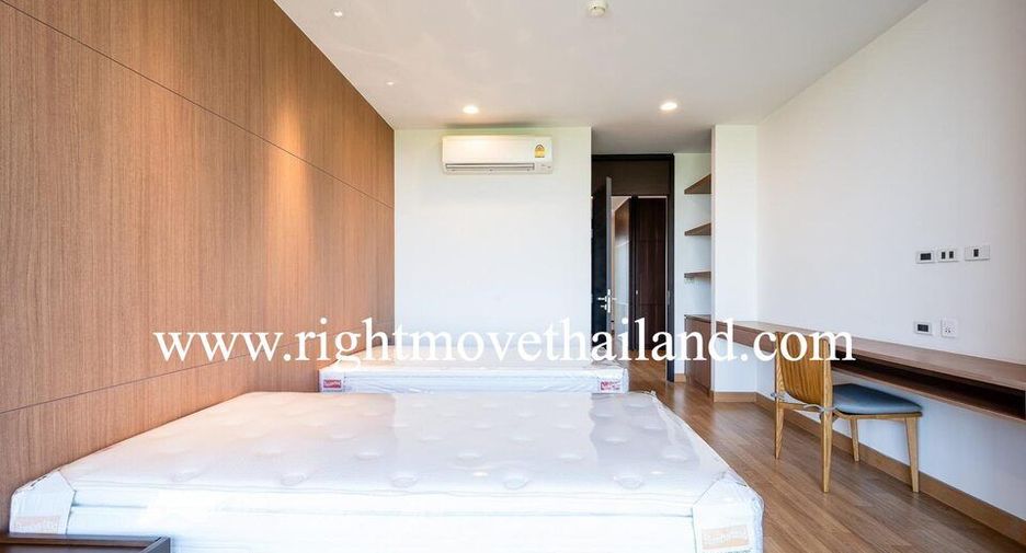 For sale 4 bedrooms condo in Suan Luang, Bangkok