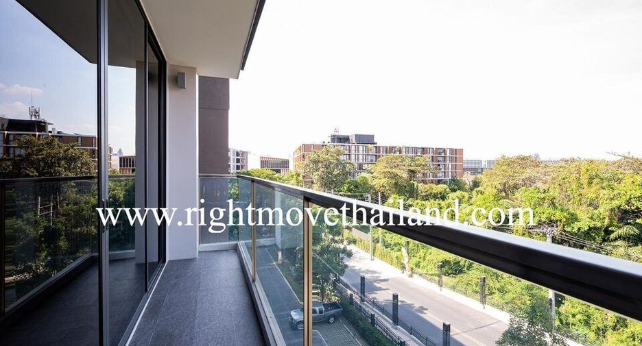 For sale 4 bedrooms condo in Suan Luang, Bangkok