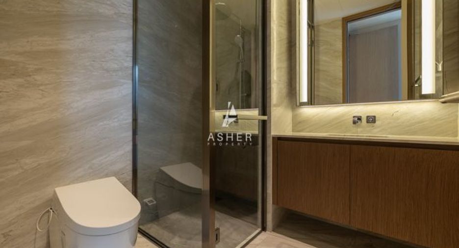 For sale 2 bedrooms condo in Pathum Wan, Bangkok