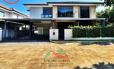 Casa en venta de 4 habitaciones en Bang Kruai, Nonthaburi