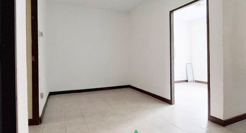 Reihenhaus zum Kauf mit 3 Zimmer in Mueang Samut Prakan, Samut Prakan