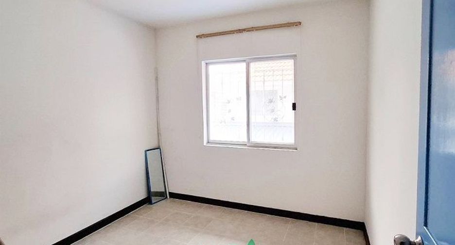 Reihenhaus zum Kauf mit 3 Zimmer in Mueang Samut Prakan, Samut Prakan