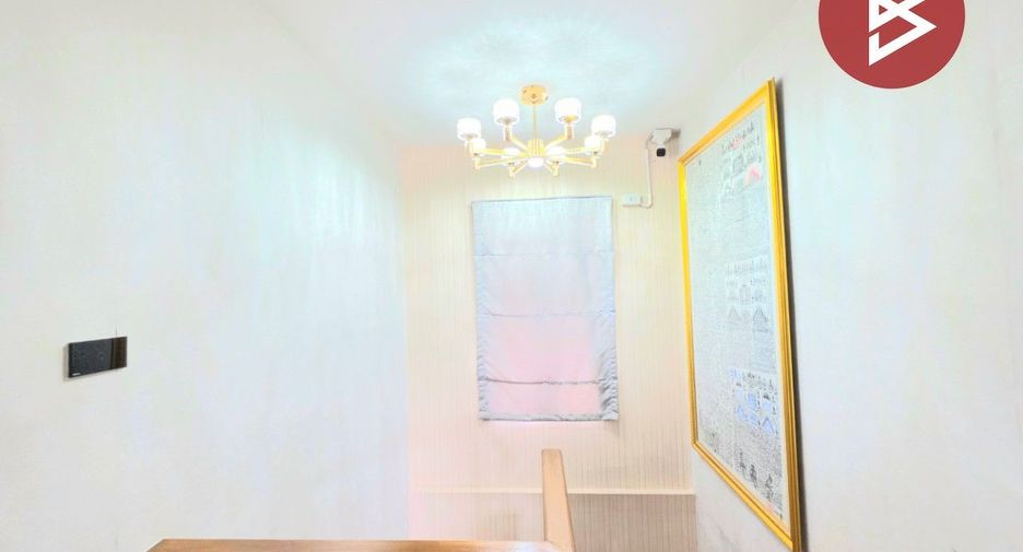 For sale 3 bedrooms house in Si Racha, Chonburi