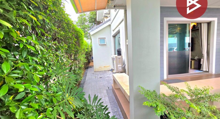 For sale 3 bedrooms house in Si Racha, Chonburi