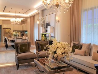 Haus zur Miete und zum Kauf mit 4 Zimmer in Suan Luang, Bangkok