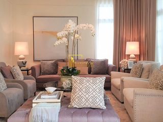Haus zur Miete und zum Kauf mit 4 Zimmer in Suan Luang, Bangkok