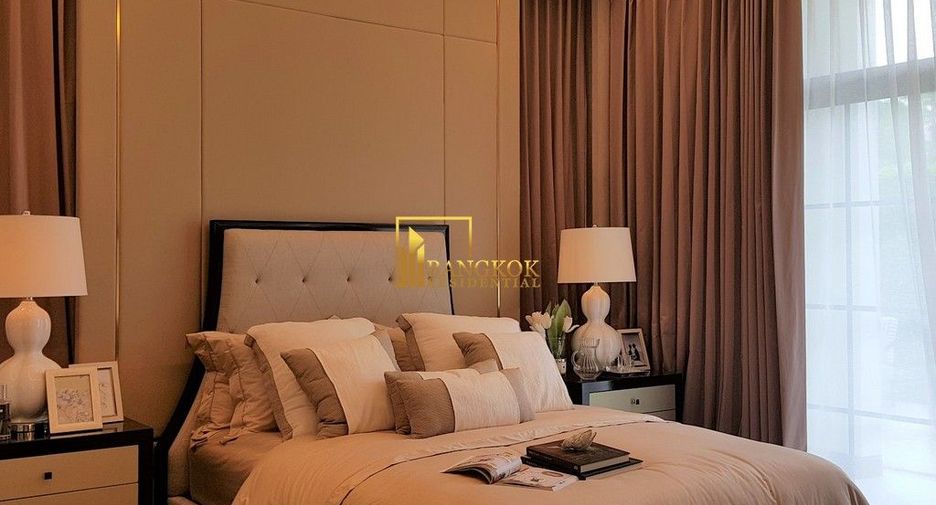 Haus zur Miete und zum Kauf mit 4 Zimmer in Suan Luang, Bangkok