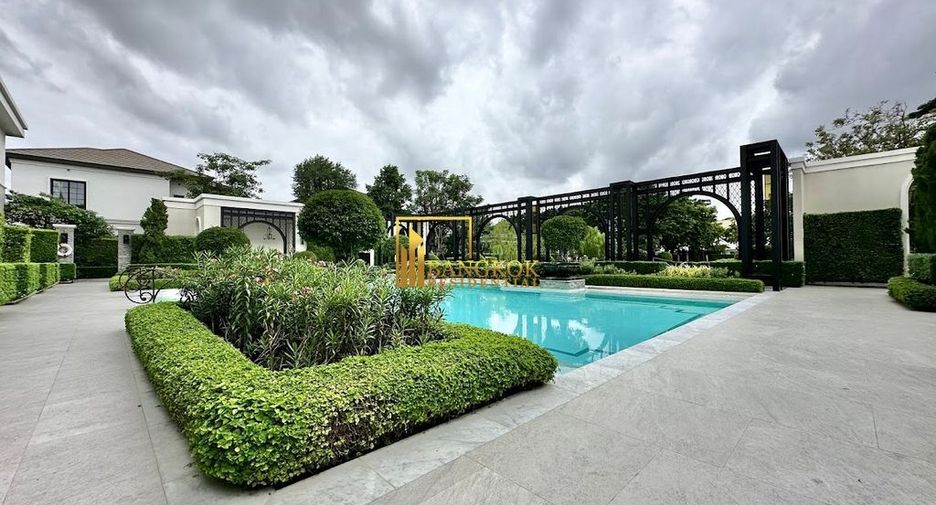 Haus zur Miete und zum Kauf mit 4 Zimmer in Suan Luang, Bangkok