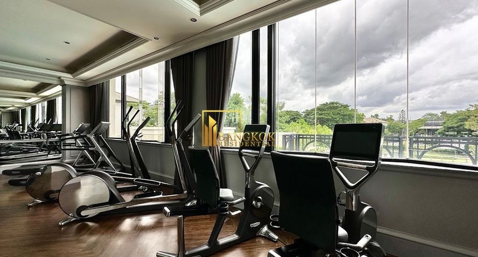 Haus zur Miete und zum Kauf mit 4 Zimmer in Suan Luang, Bangkok