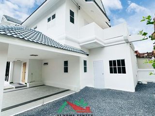 For sale 4 bedrooms house in Sai Mai, Bangkok