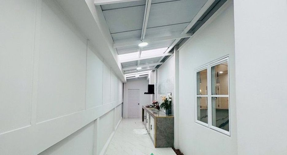 Haus zum Kauf mit 4 Zimmer in Sai Mai, Bangkok
