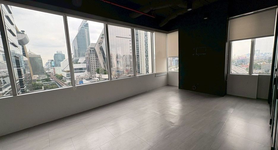 For rent office in Khlong Toei, Bangkok