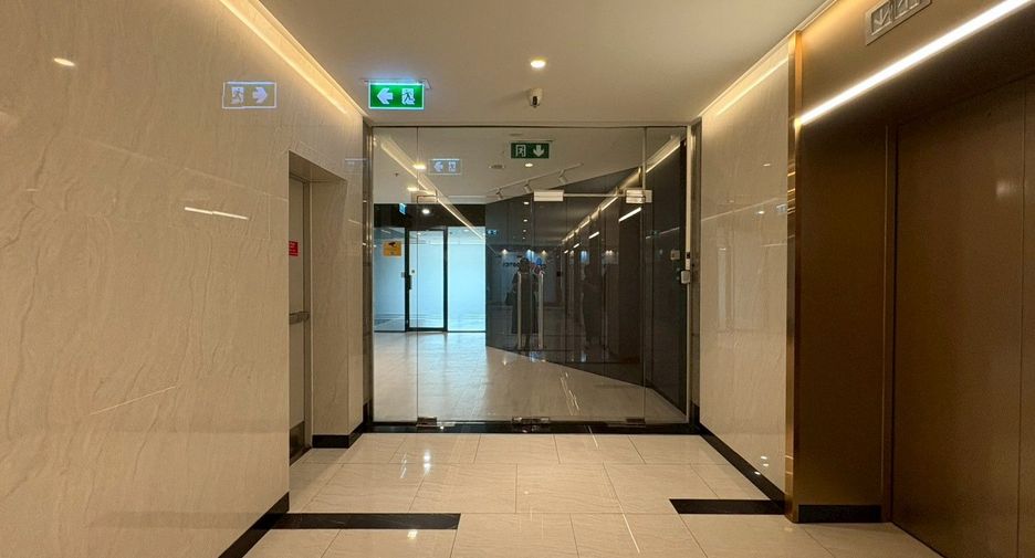 For rent office in Khlong Toei, Bangkok