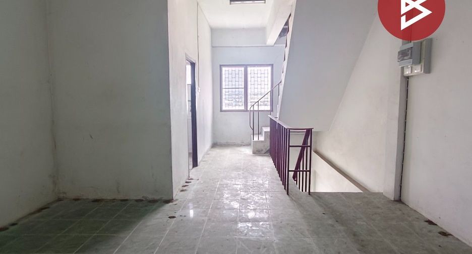 出售 3 卧室 商业空间 在 Mueang Nakhon Si Thammarat, Nakhon Si Thammarat