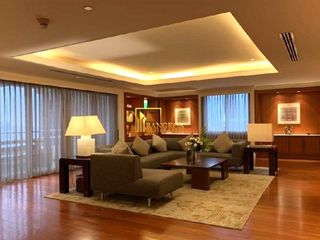 Wohnung zur Miete und zum Kauf mit 4 Zimmer in Khlong Toei, Bangkok
