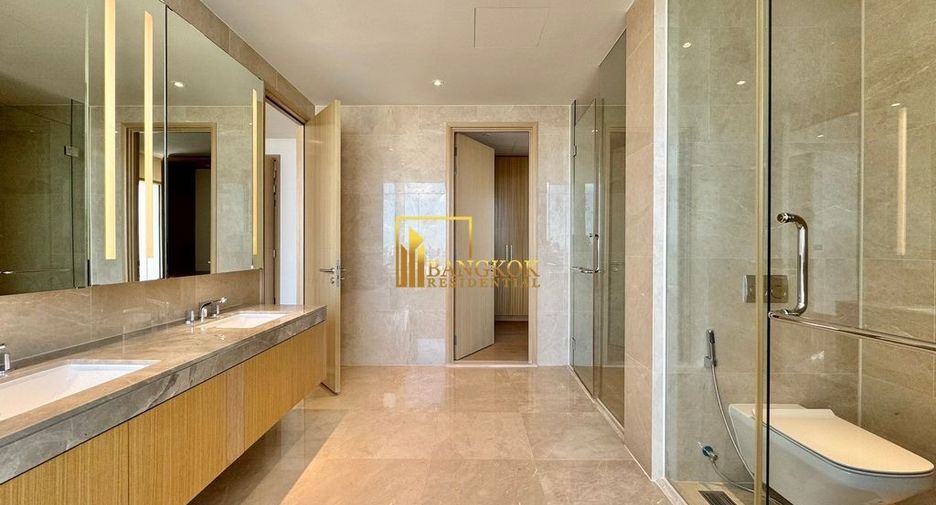 À vendre 4 chambres condo à Khlong San, Bangkok