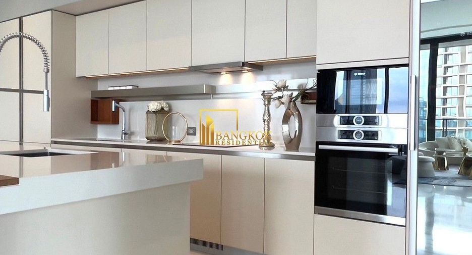 For rent and for sale 3 bedrooms condo in Pathum Wan, Bangkok