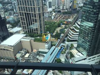 Wohnung zur Miete und zum Kauf mit 4 Zimmer in Khlong Toei, Bangkok