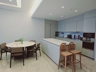 For rent 2 ベッドルーム condo in Pathum Wan, Bangkok