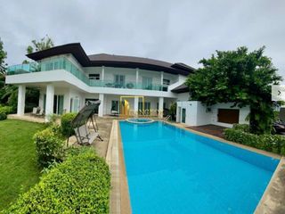 Haus zur Miete und zum Kauf mit 6 Zimmer in Bang Phli, Samut Prakan