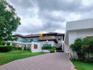 Haus zur Miete und zum Kauf mit 6 Zimmer in Bang Phli, Samut Prakan