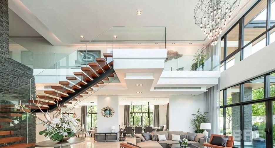 For sale 5 bedrooms house in Cha Am, Phetchaburi