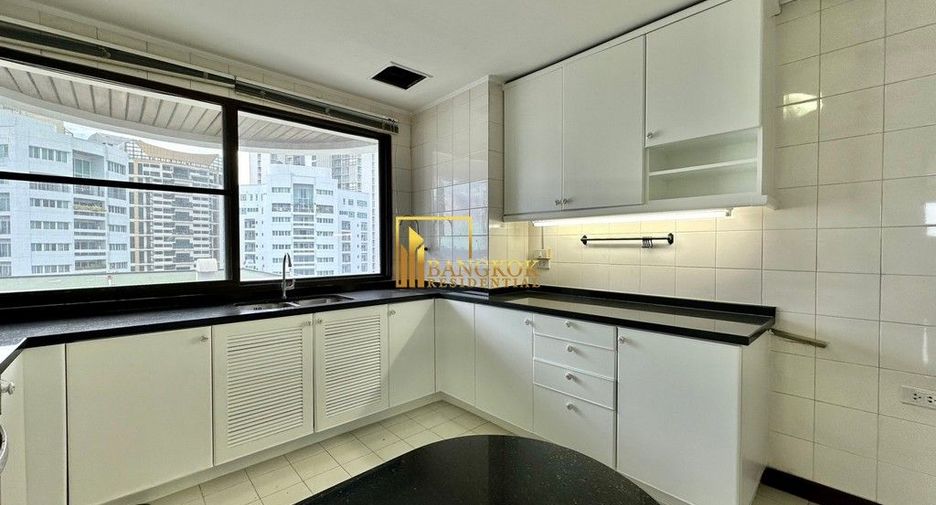 Condo en alquiler y en venta de 6 habitaciones en Khlong Toei, Bangkok