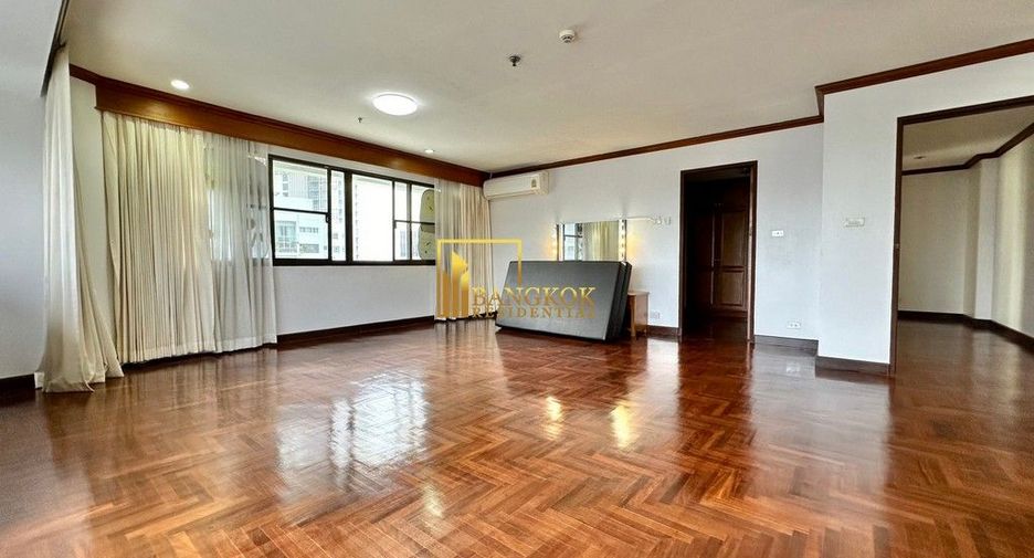 Condo en alquiler y en venta de 6 habitaciones en Khlong Toei, Bangkok