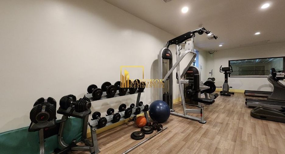 Condo en alquiler y en venta de 6 habitaciones en Khlong Toei, Bangkok