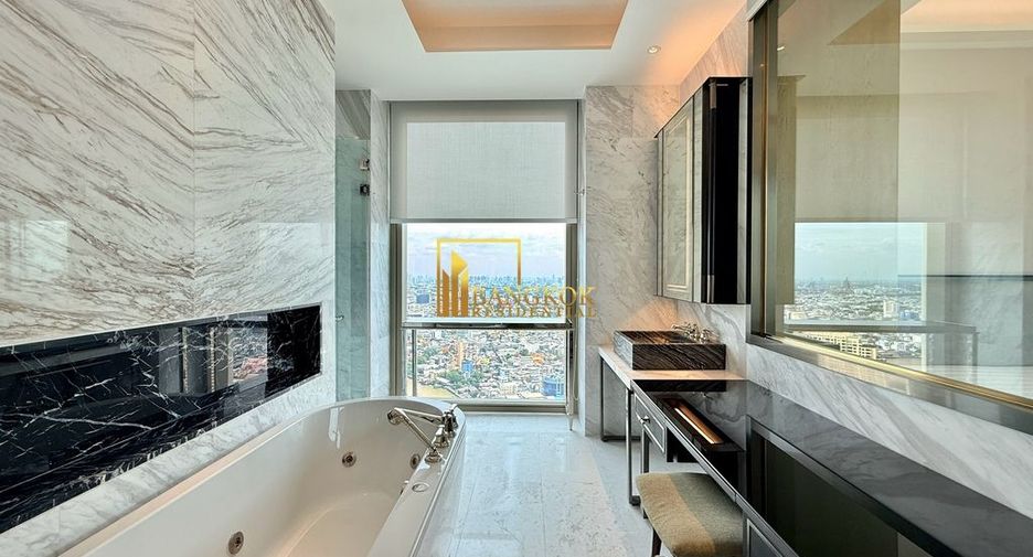 For rent and for sale 3 bedrooms condo in Khlong San, Bangkok