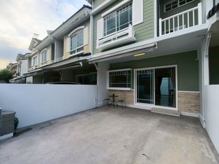 For rent 2 bedrooms townhouse in Bang Phli, Samut Prakan