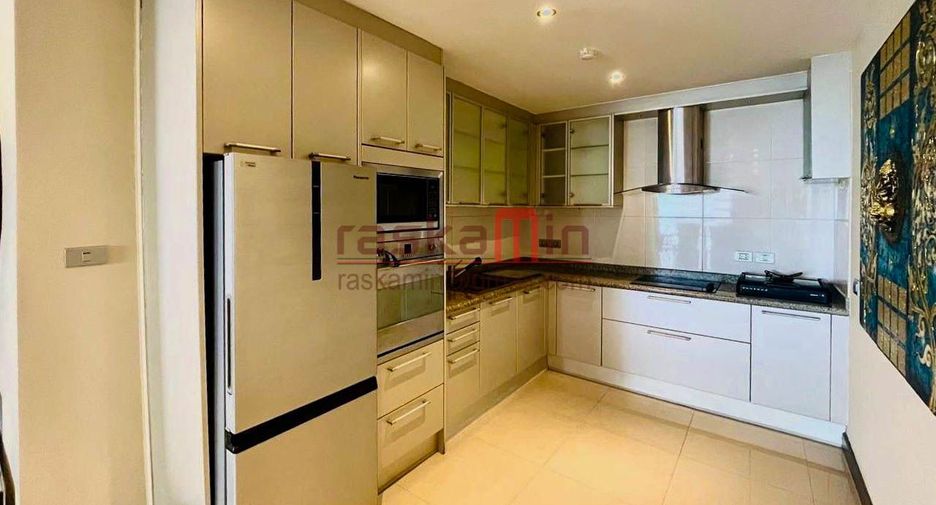 For sale 3 bedrooms condo in Bang Lamung, Chonburi