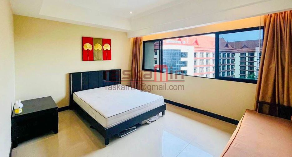 For sale 3 bedrooms condo in Bang Lamung, Chonburi