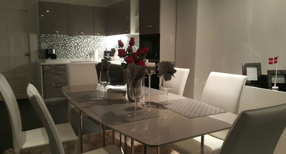 Casa adosada en venta de 4 habitaciones en Mueang Rayong, Rayong