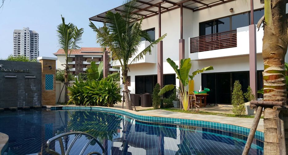 Casa adosada en venta de 4 habitaciones en Mueang Rayong, Rayong