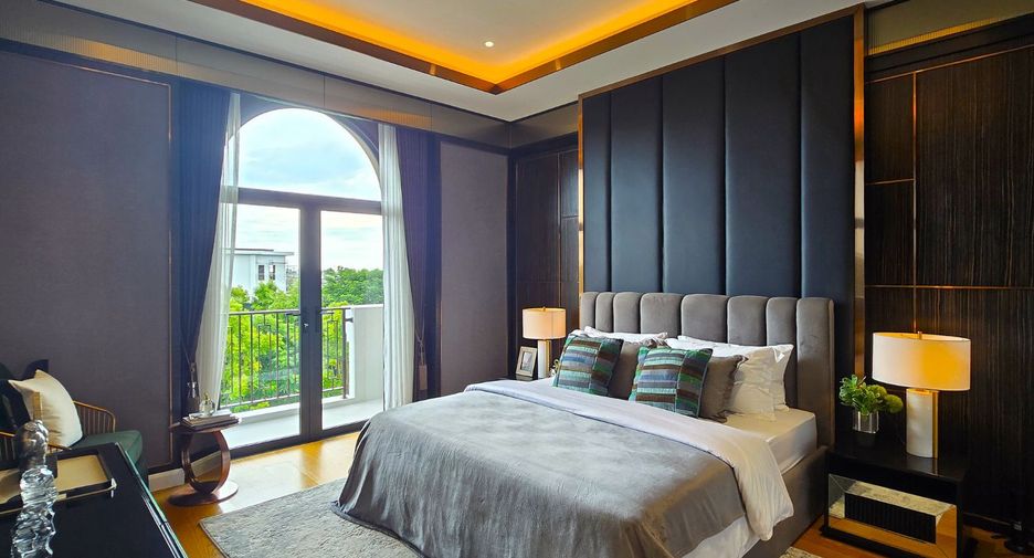 For sale 5 bedrooms house in Bang Phli, Samut Prakan