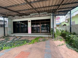 For sale 22 bedrooms townhouse in Khlong Luang, Pathum Thani